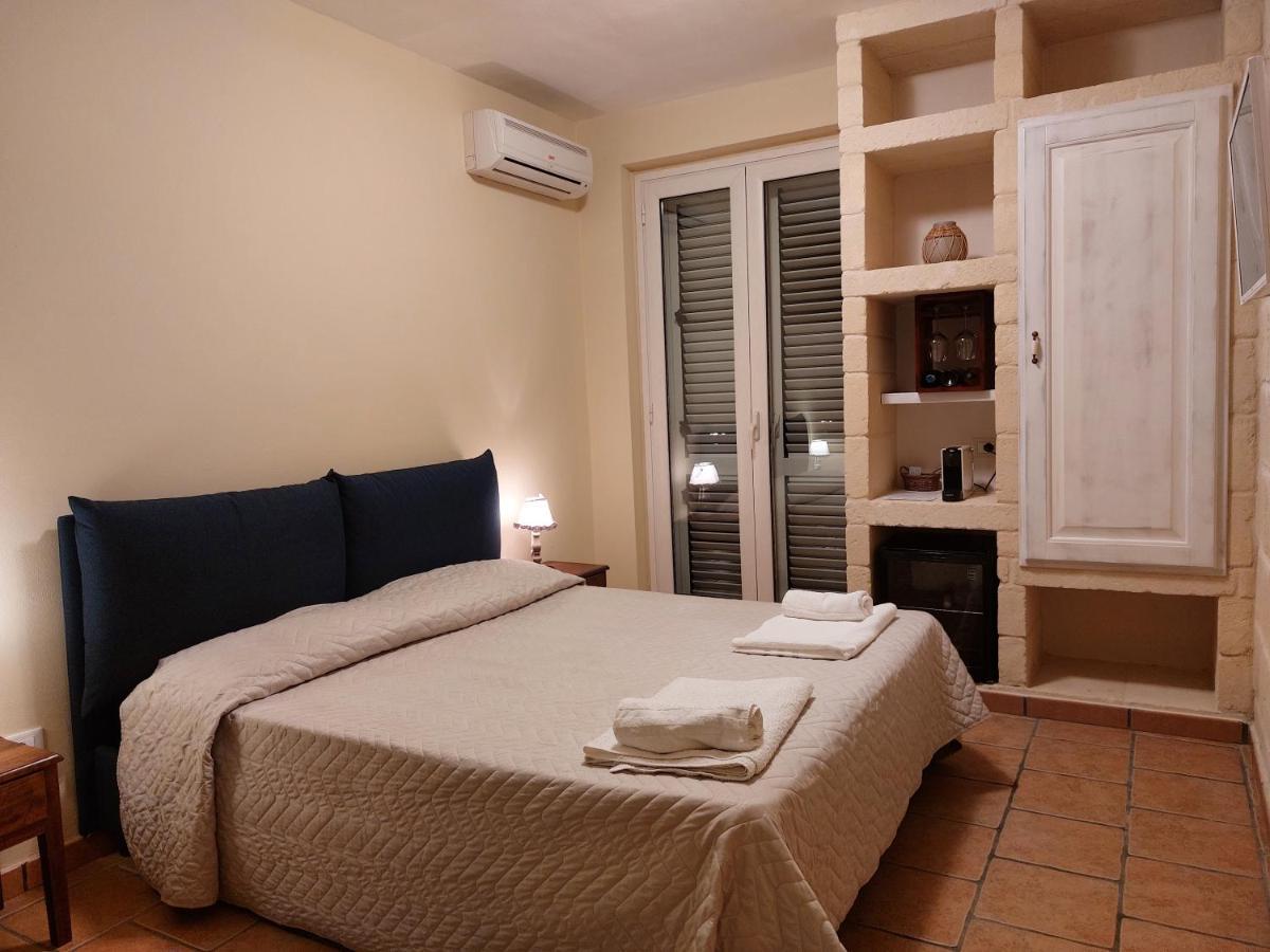 Villa Rosa Candida San Foca Exterior photo